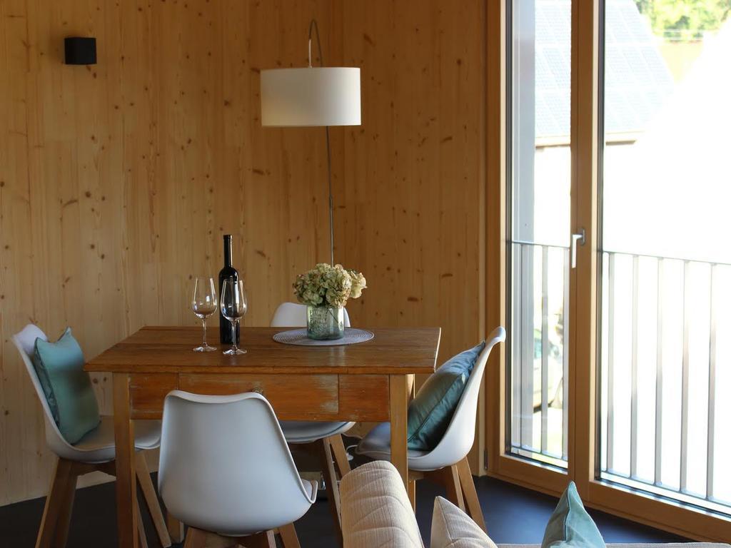 Dorfschmiede Apartment Huttlingen Екстериор снимка